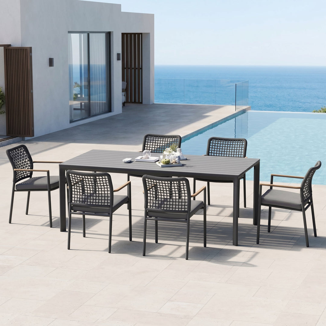 Riviera Outdoor-Esszimmerstuhl aus geflochtenem Aluminium